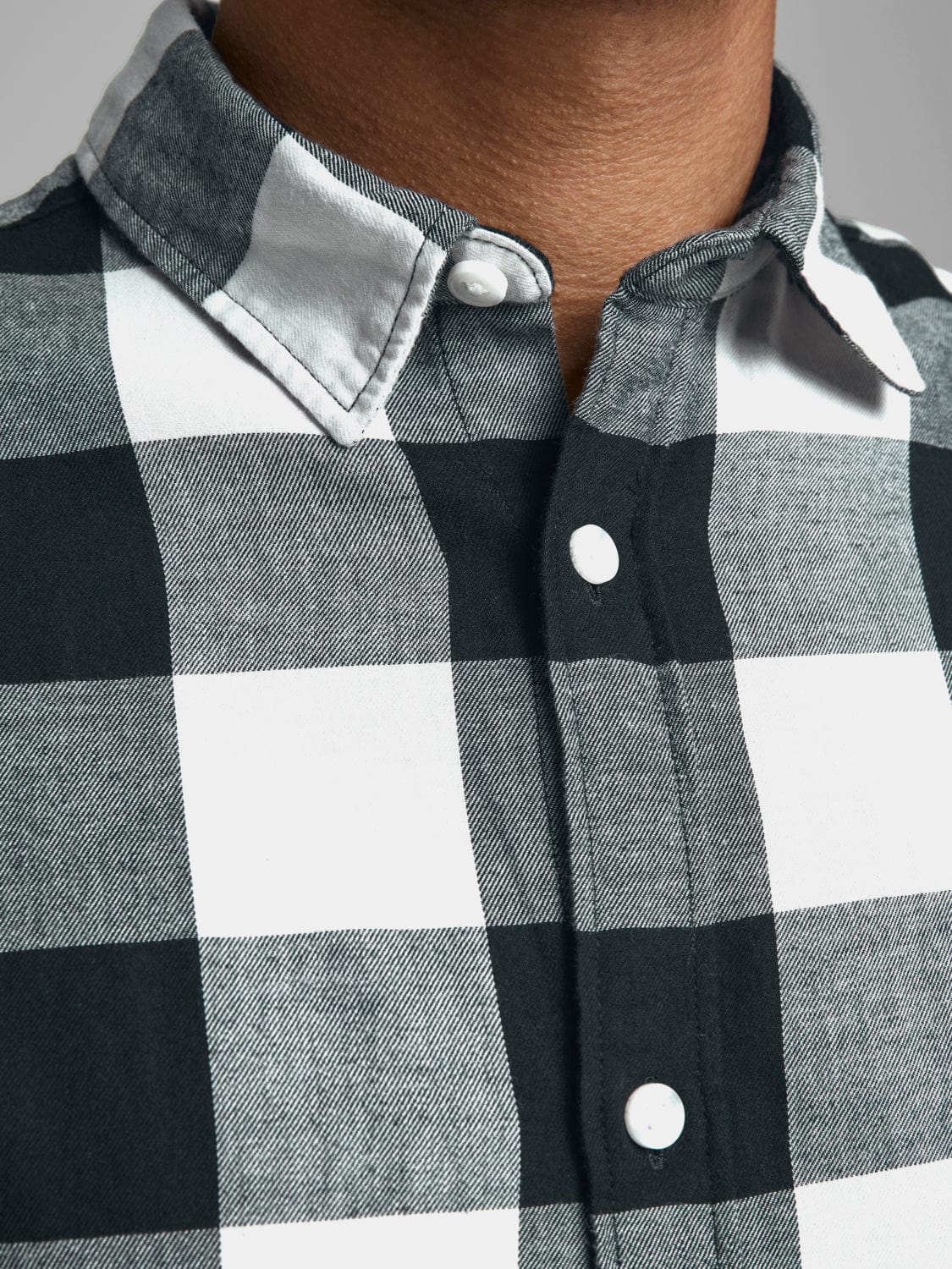 Camisa de cuadros blanca -GINGHAM